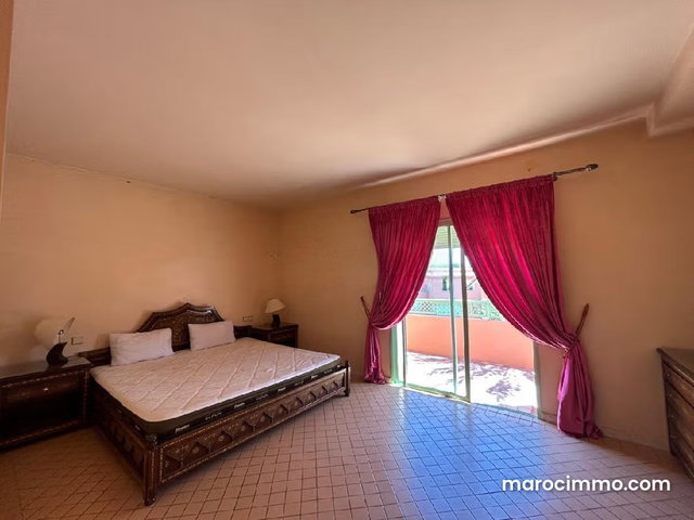 Duplex 3 ch à vendre Palmeraie 1 — 4