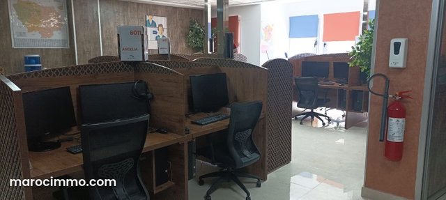 Plateau bureau luxueux — 5