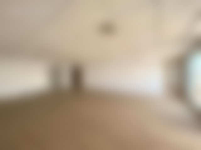 محل تجاري راقٍ للإيجار بحي بالميير في الدار البيضاء — 2