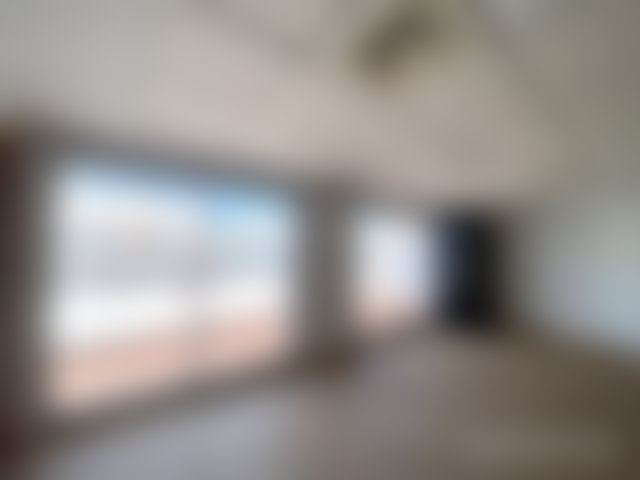 محل تجاري راقٍ للإيجار بحي بالميير في الدار البيضاء — 4