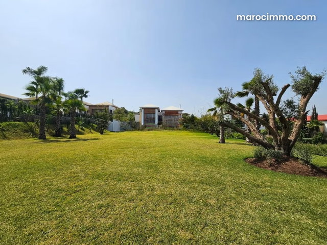 Vente villa ville verte bouskoura front de golf — 3