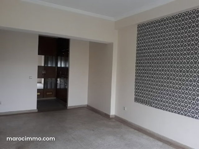 Appartement en location à AIN DIAB — 4
