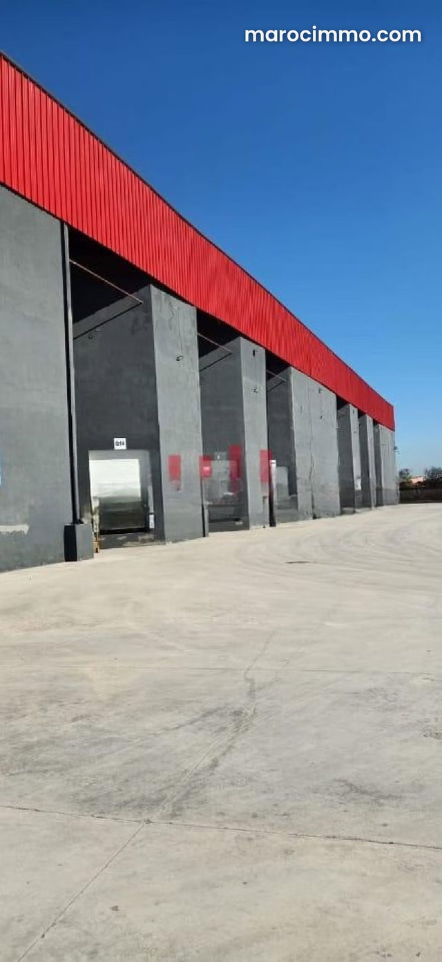 Plateforme logistique et industrielle de 3.000 m de surface utile a la location a Bouskoura — 3