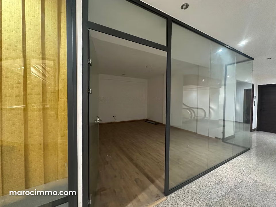 Shop for rent in Gueliz facing Carré Eden