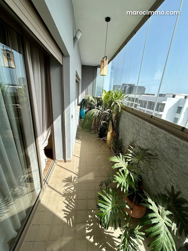 Superbe appartement avec terrasse / 3 chambres / californie — 3