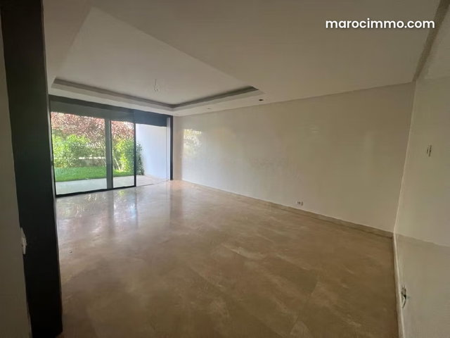 Appartement rez de jardin à louer à Bouskoura — 3