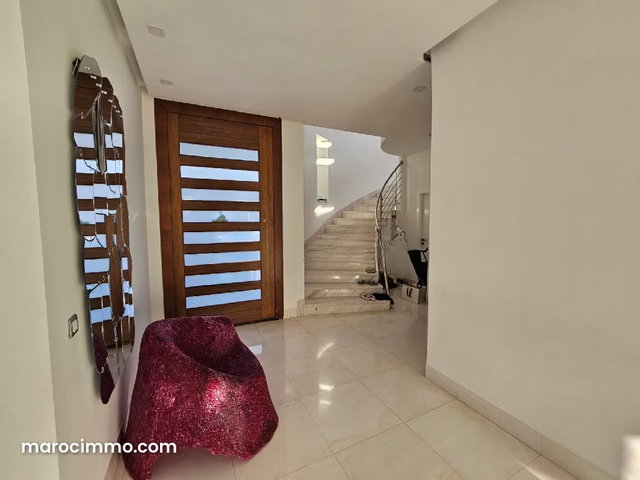 Villa moderne 1100m2 Bouskoura TRES BONNE AFFAIRE — 5