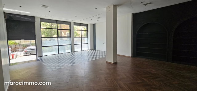 Superbe local commercial 131 m2 à Gauthier — 4