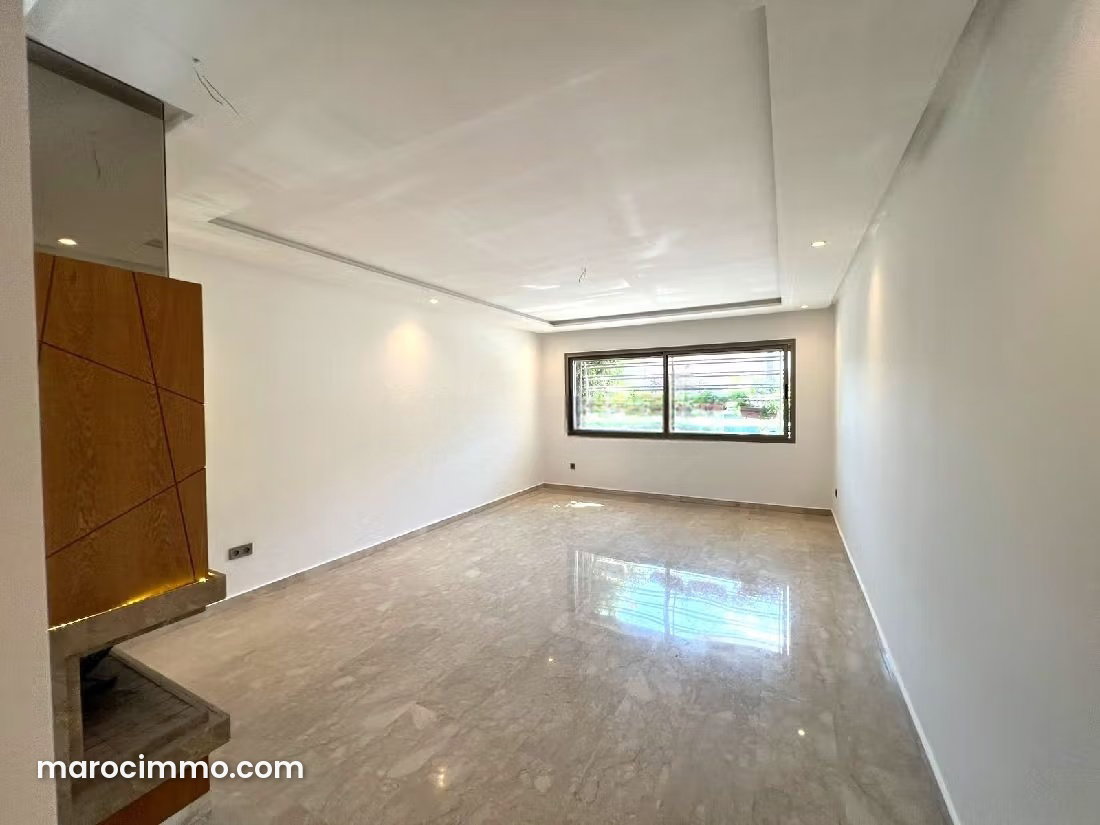 2-Bedroom Apartment with Terrace for Sale in Casablanca’s Oasis District — Casablanca