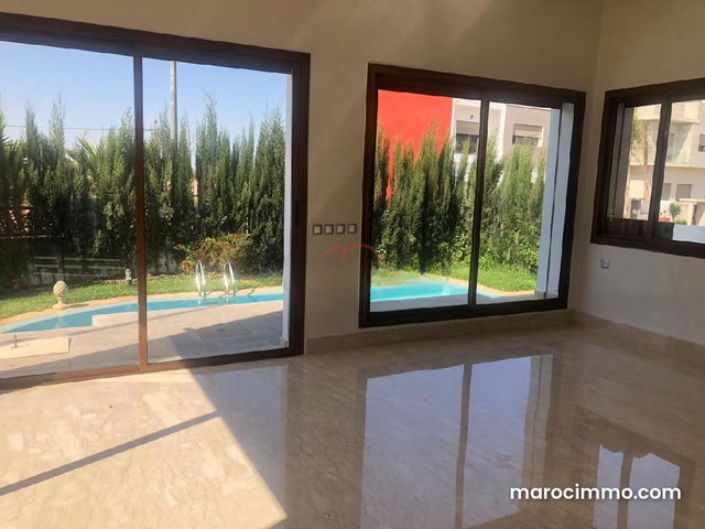 Vente Villa à Bouskoura — 2