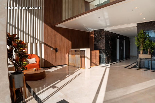 Appartement vue mer avec piscine en location longue durée 2 chambres 2 salle de bain. 100 mètre carré avec terrasse vue mer — 3