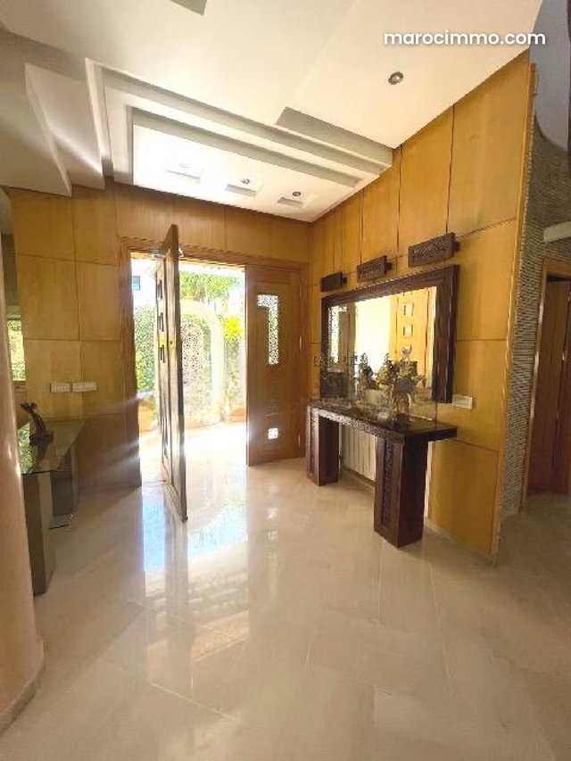 Beautifully Furnished Villa in Hay Riad — 4