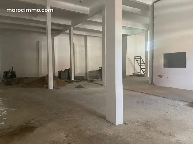 Commercial Space for Rent in BOURGOGNE — 5