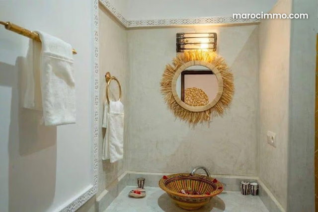 Magnificent 10-bedroom riad guesthouse in medina — 4