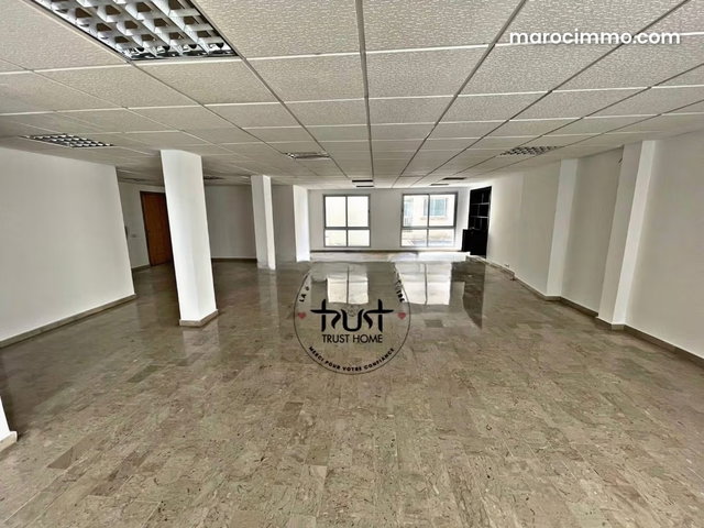 Plateau de bureau à Racine — 2