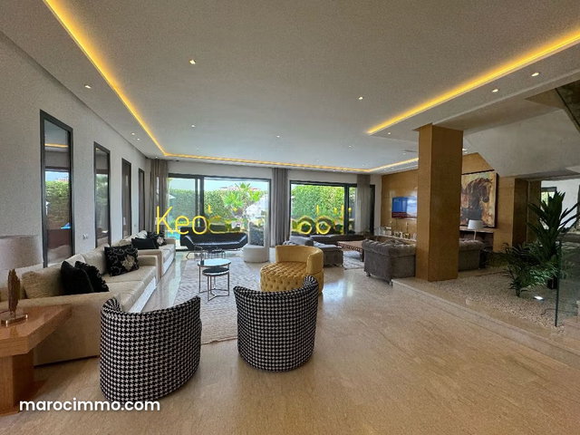 Vente villa de luxe à Route Casablanca. 4 belles chambres. Meublé — 4