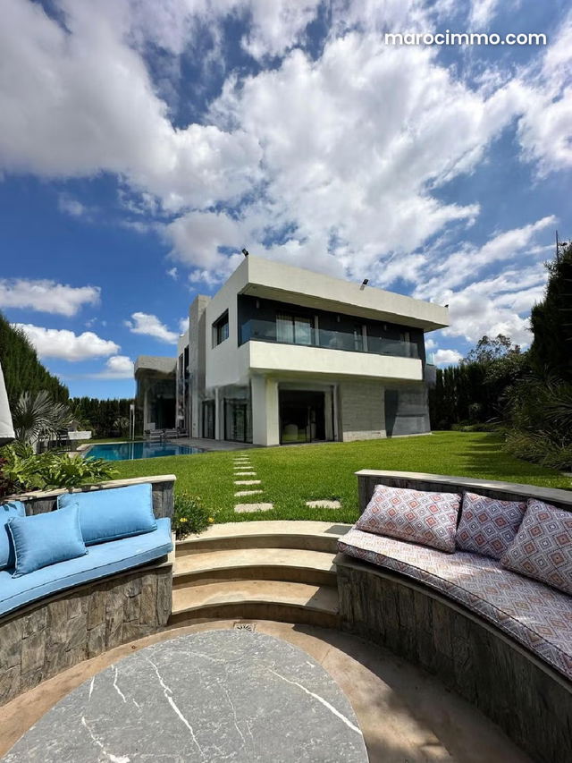 Villa Isolée VILLE VERTE Bouskoura — بوسكورة