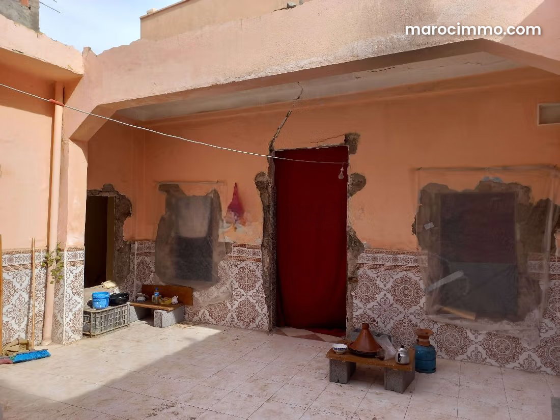 Maison à rénover à Ksibat Nhas Marrakech avec terrasse — Marrakech