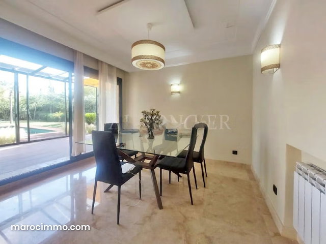 Location Rez de jardin avec piscine à la Palmeraie Bouskoura — 4