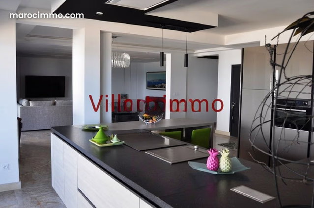 Appartement luxueux avec vue sur mer, plein centre — 5