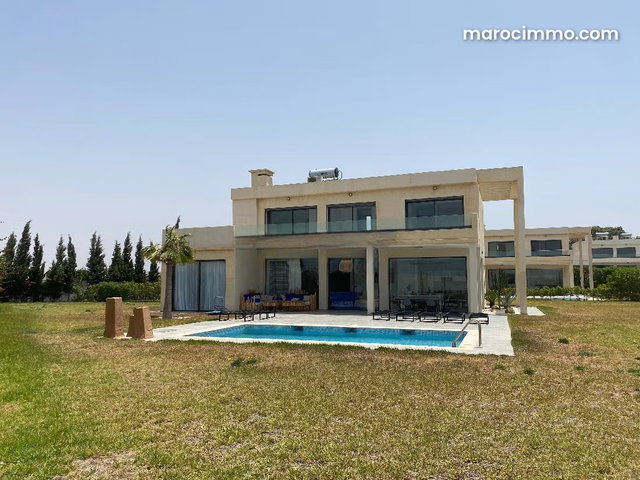 Villa 4 ch vue mer dans une résidence sécurisée — 4