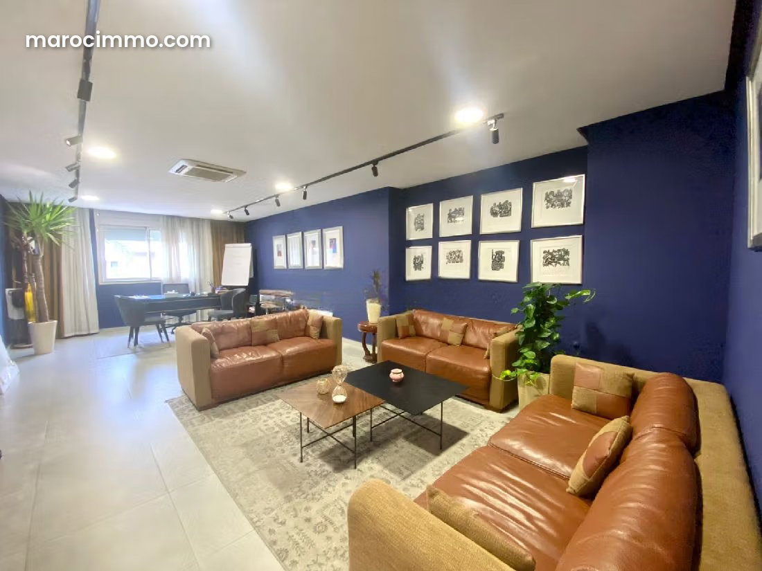 240 sqm Office in Racine, Casablanca, Flexible and Bright — Casablanca