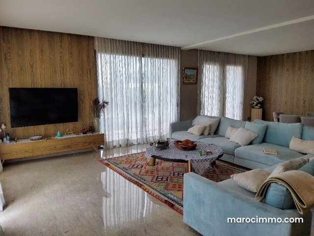 Luxeuse villa vide ou meublé à louer à Souissi — 5