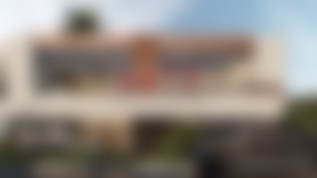 محل تجاري فاخر للإيجار بحي آنفا في الدار البيضاء — 2