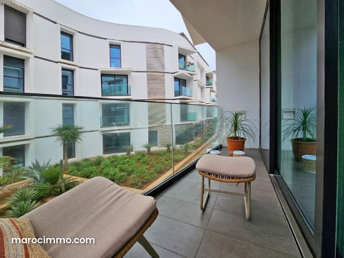 Furnished 185 sqm Apartment, 3 Bedrooms, Aïn Diab, Casablanca — Casablanca