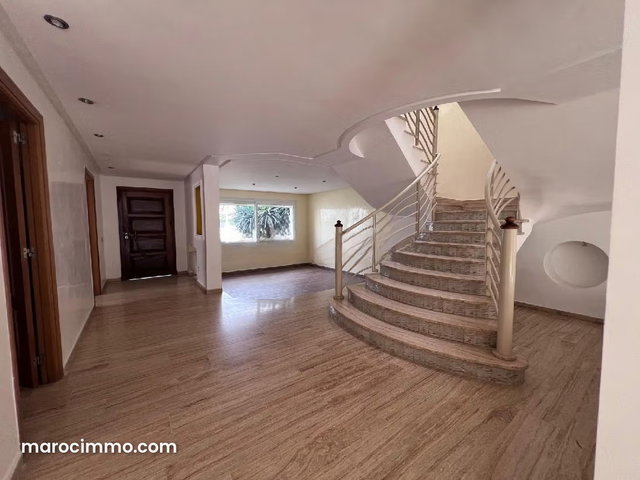 Villa au quartier Californie — 2