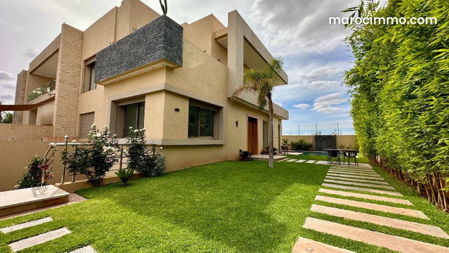 Modern Villa for Sale in Marrakech Mohamed 6 Boulevard — 2