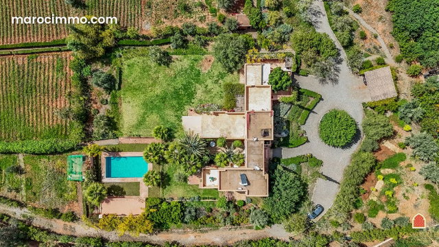 Superb Luxury Country Villa For Sale In Marrakech — 2