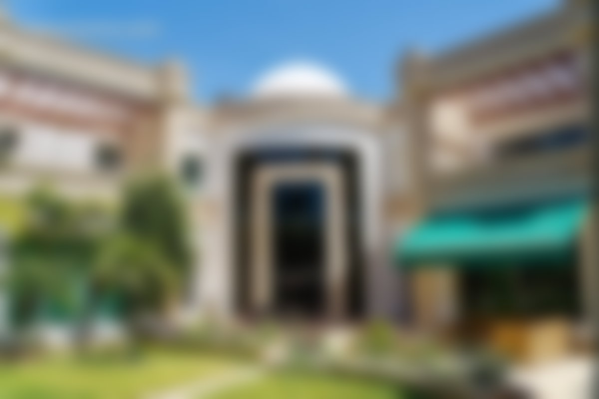 Villa 2187 m², 6 chambres avec piscine et jardin à Souissi, Rabat