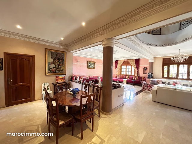 Villa à Vendre de 421.0 m² à Marrakech, Targa — 2