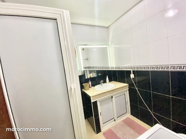 Appartement à Vendre de 170.0 m² à Casablanca, Hopitaux — 4