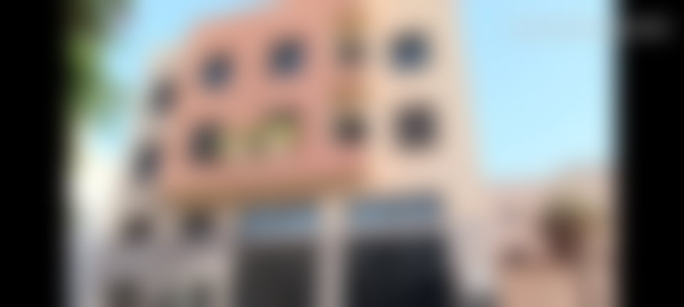 فيلا بأربع طوابق ومصعد في بوّابات مراكش