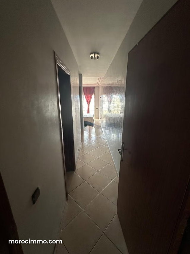 Appartement à Vendre de 129.0 m² à Casablanca, Roches Noires — 2