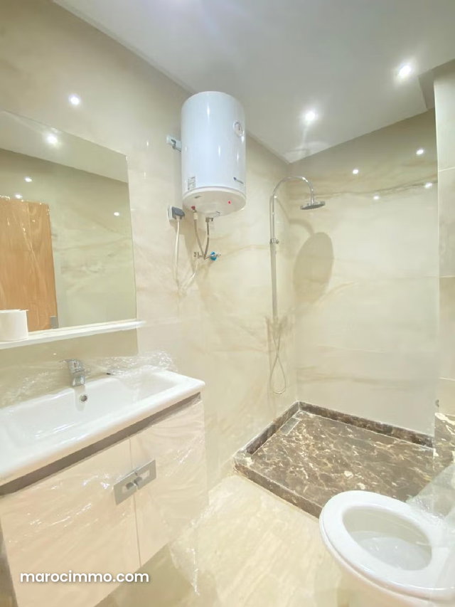 Appartement à Vendre de 150.0 m² à Bouskoura, Victoria — 2