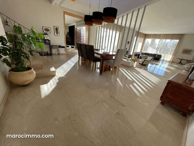 Villa à Vendre de 9967.0 m² à Nouaceur, Ouled Hebik — 5