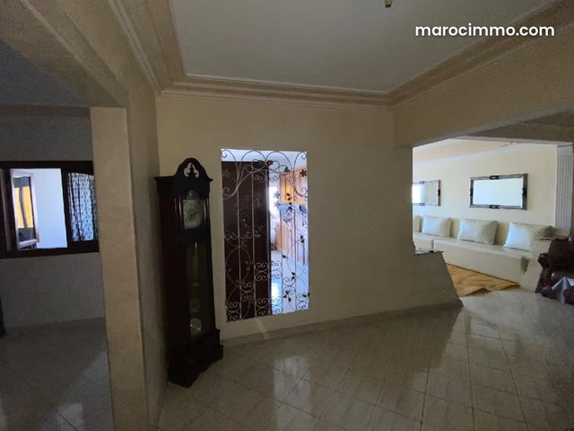 Appartement à Vendre de 125.0 m² à Casablanca, Derb Omar — 5
