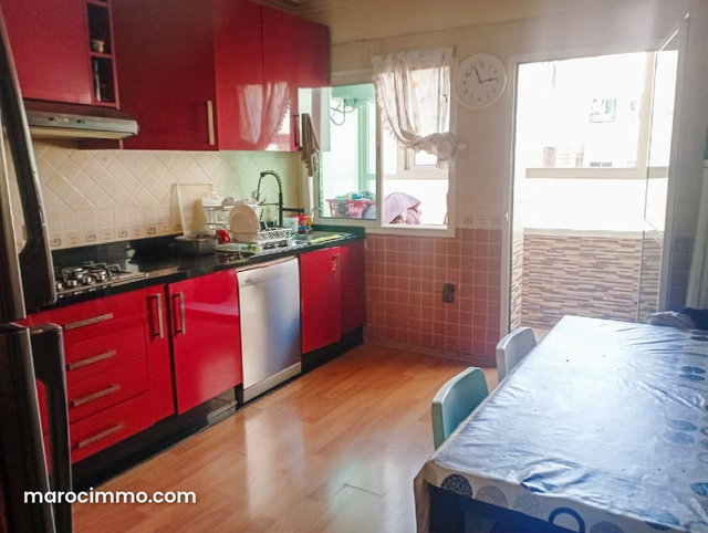 Appartement à Vendre de 121.0 m² à Casablanca, Plateau — 4