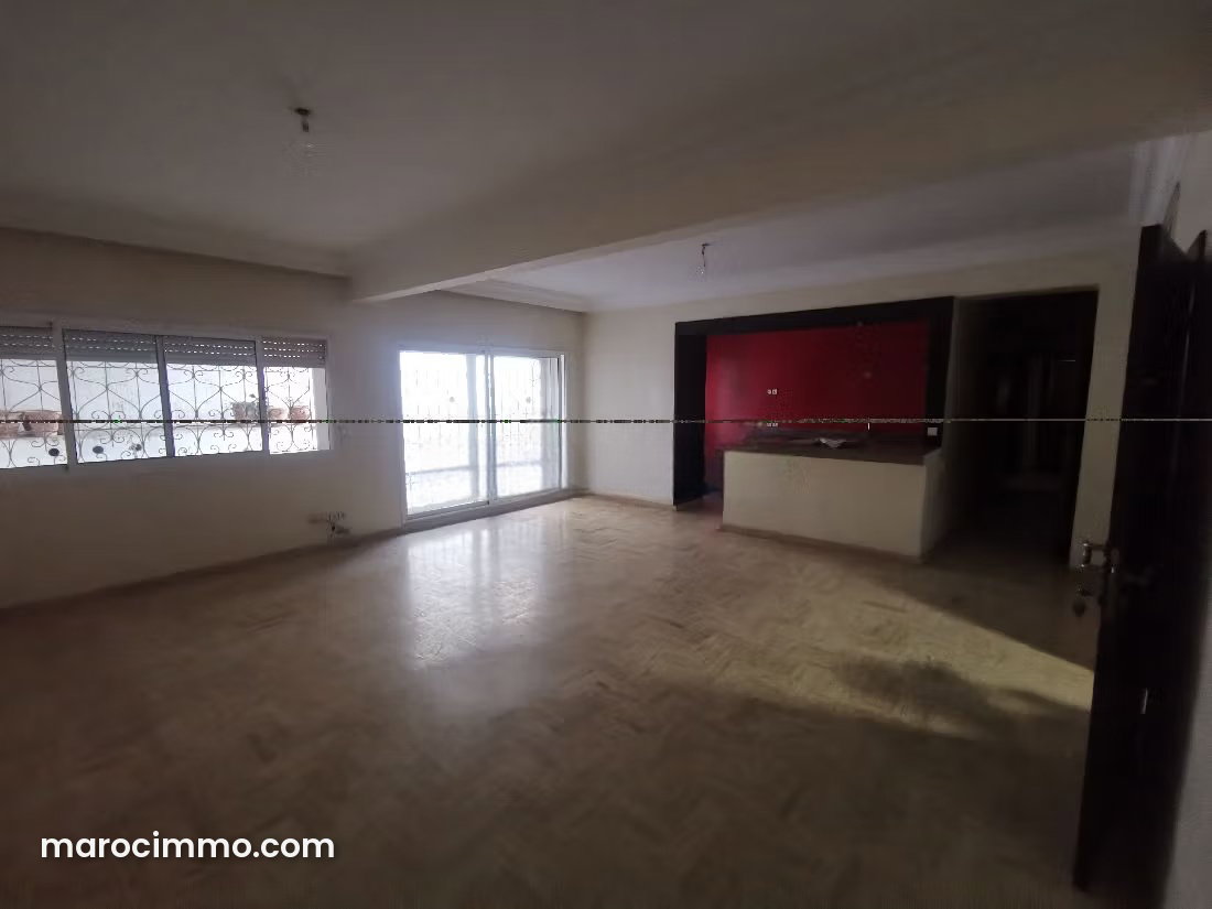 166 m² Four-Room Apartment for Sale in Al Batha, Casablanca — Casablanca