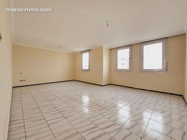 Appartement à Vendre de 189.0 m² à Casablanca, Benmsick — 3