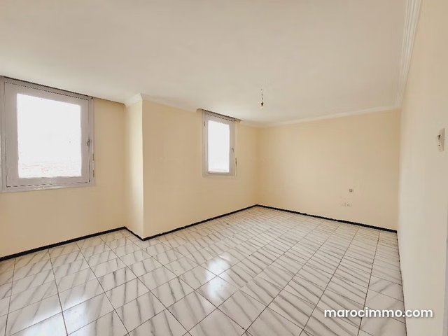 Appartement à Vendre de 189.0 m² à Casablanca, Benmsick — 4