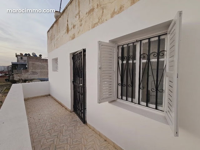 Appartement à Vendre de 189.0 m² à Casablanca, Benmsick — 2