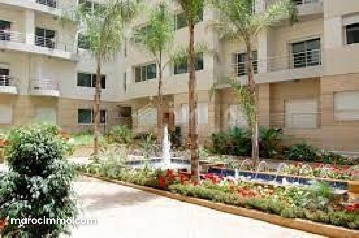 5-Room Apartment in the Hôpitaux District, Casablanca — Casablanca