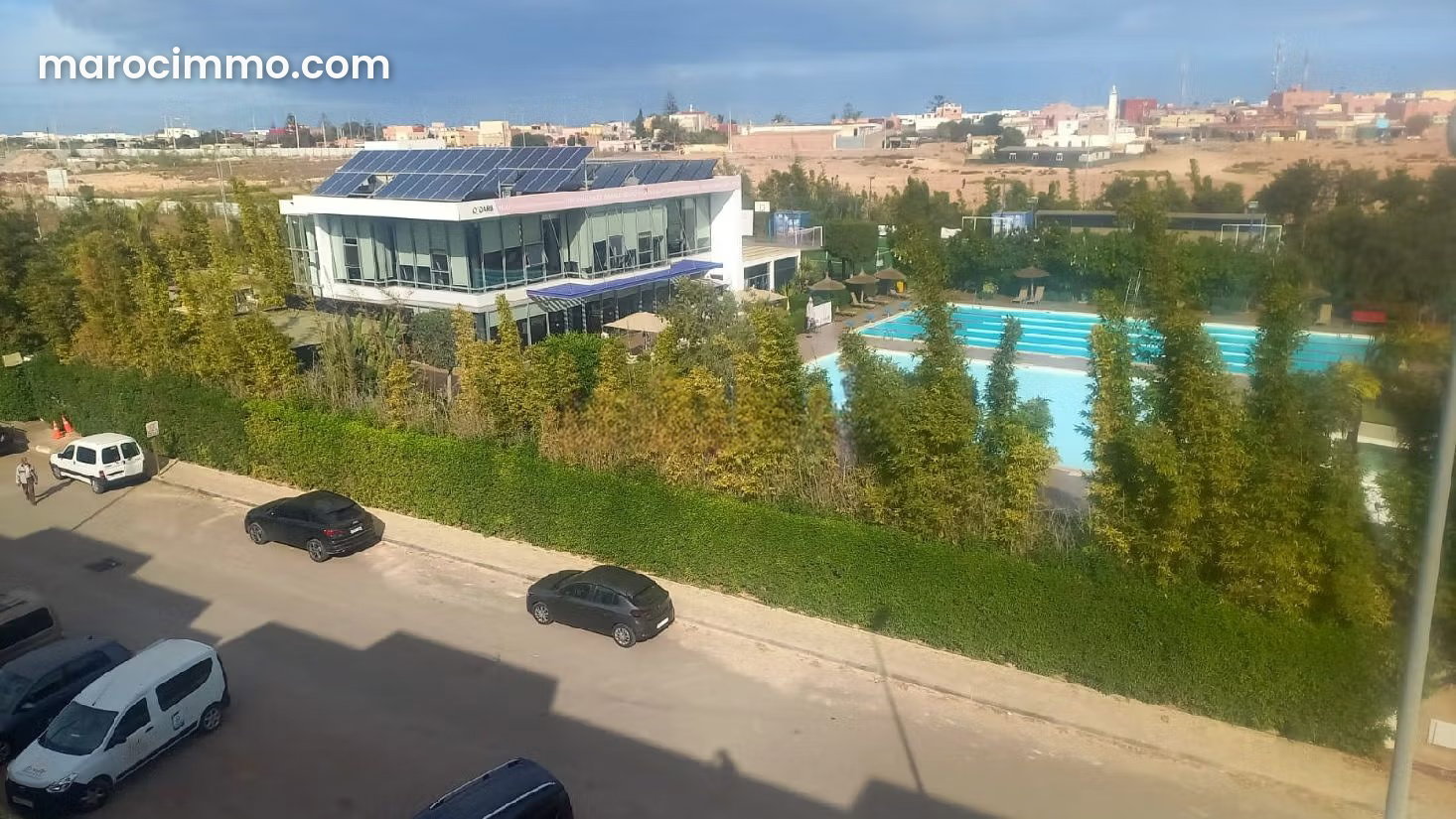 Appartement 210 m² avec jardin et garage, Dar Bouazza — Dar Bouazza