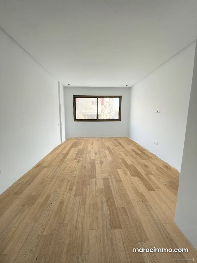 Appartement à Vendre de 128.0 m² à Casablanca, Derb Omar — 2