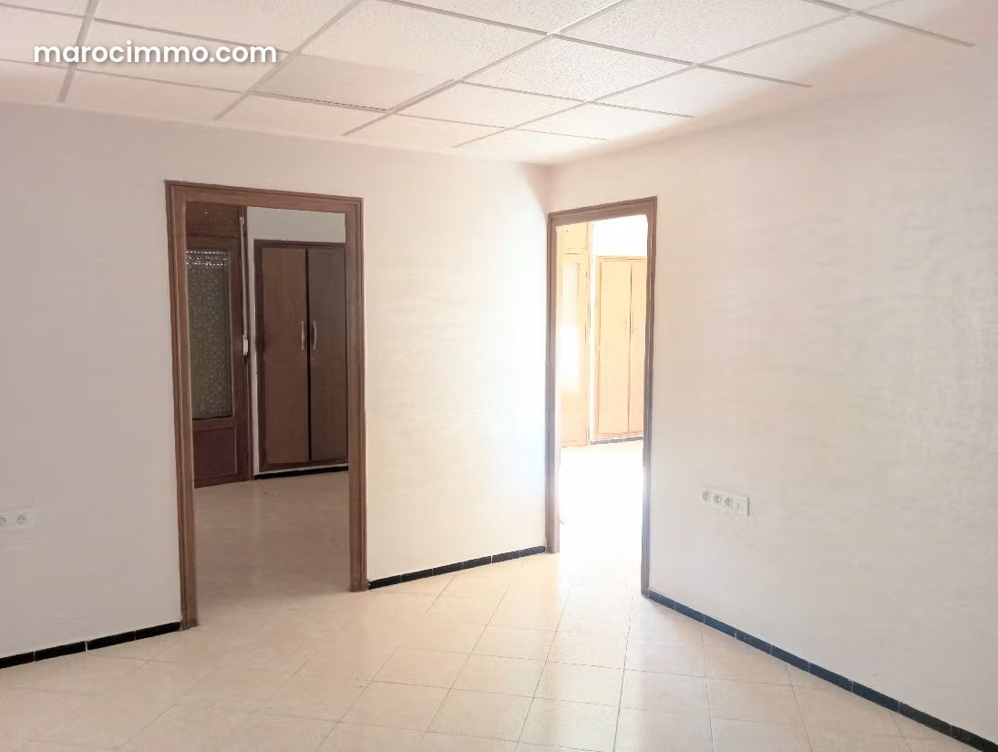 Bright 70 m² Office with Terrace in Oujda City Centre — Oujda