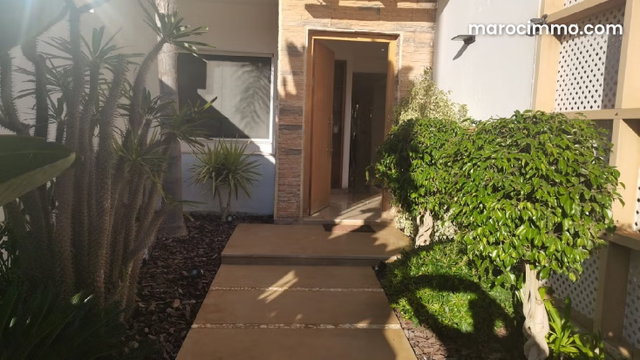 Trés belle villa à louer avec pscine à palmeraie — 3